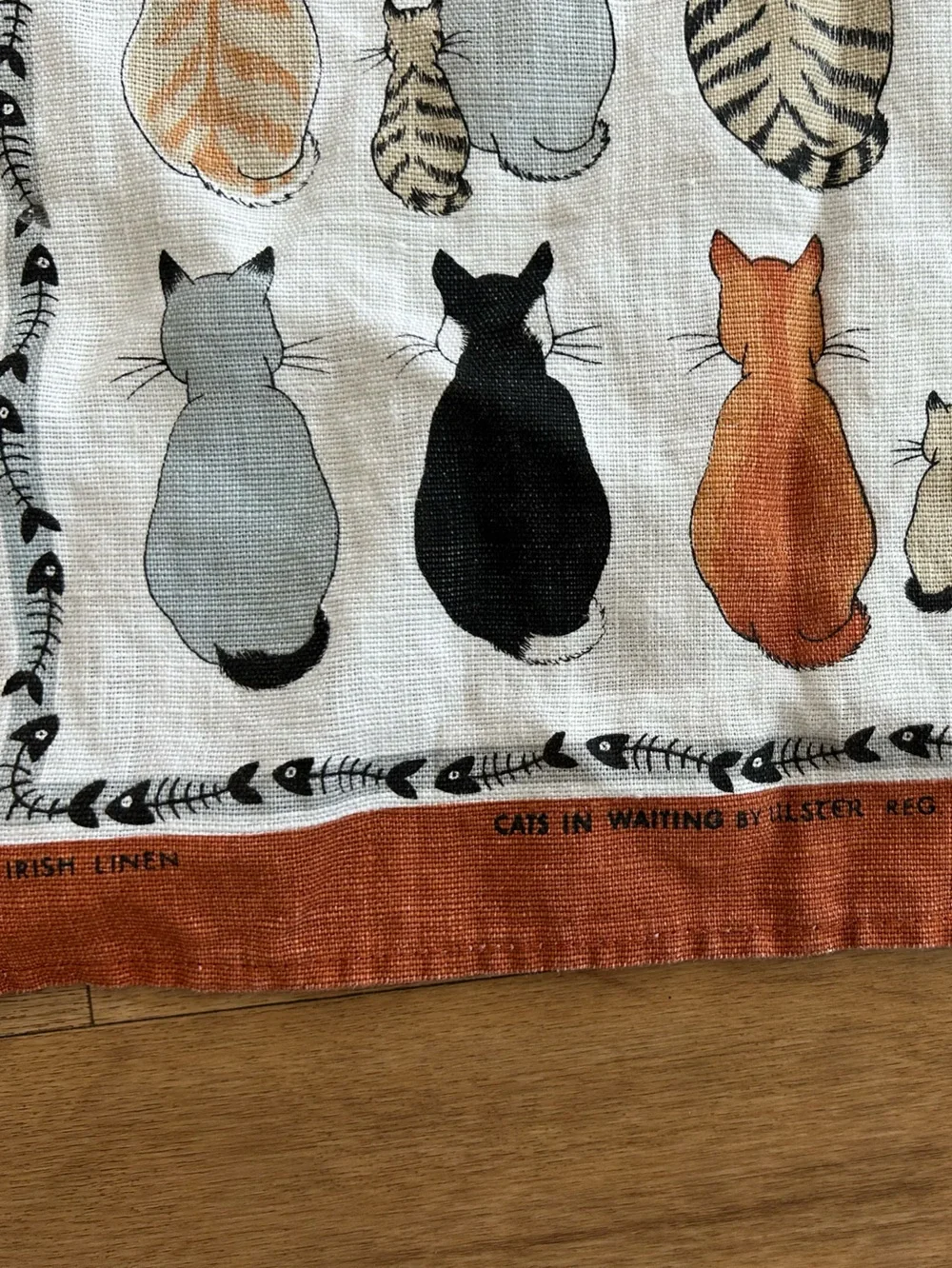 VTG Ulster Weavers Cats in Waiting Irish Linen Tea Towel Retro Cottagecore